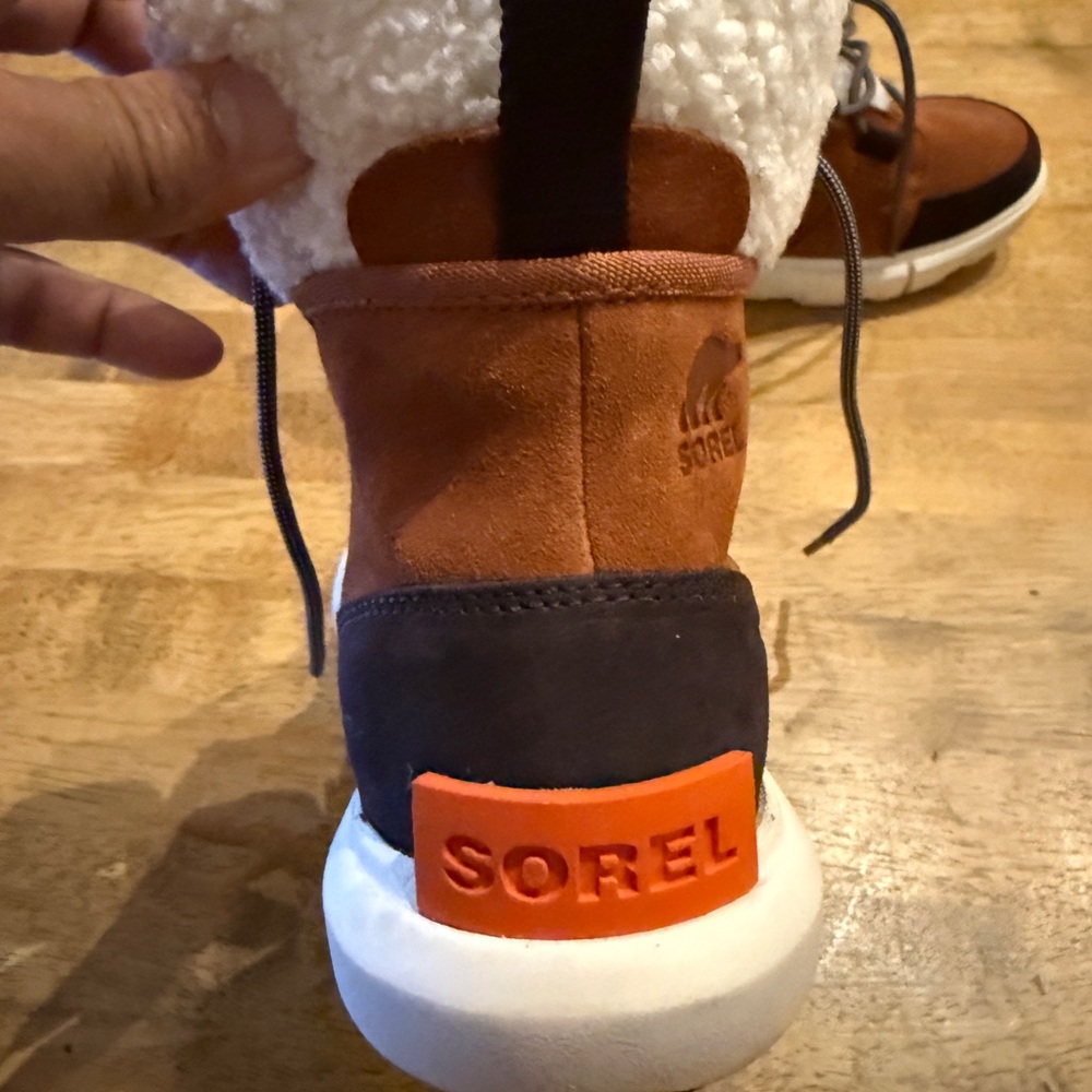 Sorel Women’s Lined Brown Winter Boots